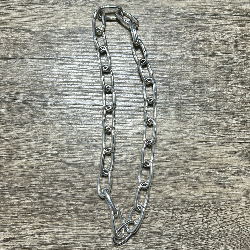 KENDRA SCOTT BRIGHT SILVER CHAIN NECKLACE